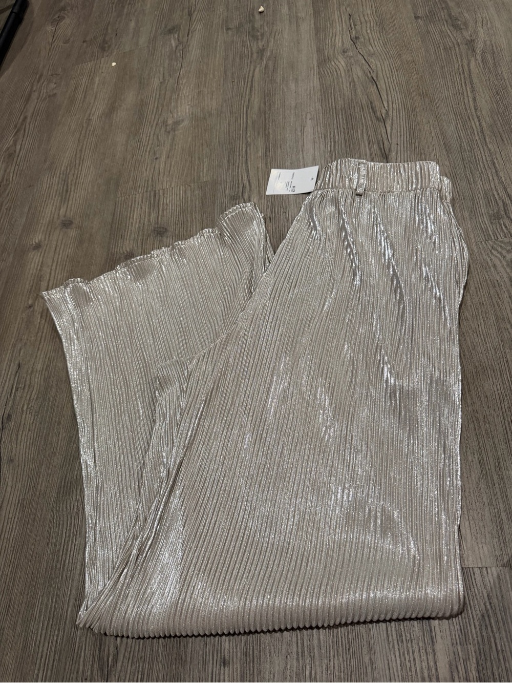 Forever 21 Pleated Wide-Leg Pants